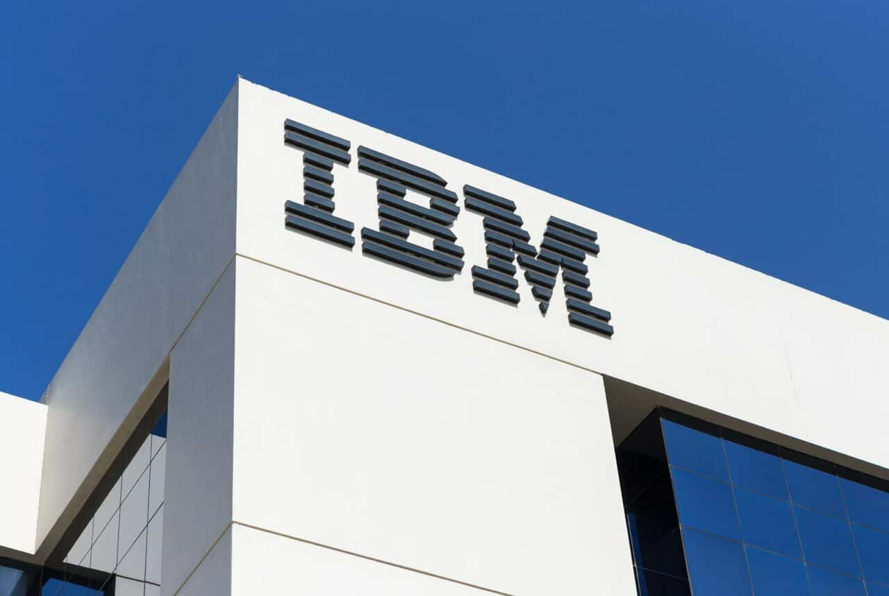 IBM 撤出俄罗斯市场，关闭业务并裁员-优众博客